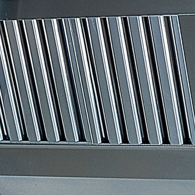 Hotte centrale &agrave; induction et compensation 